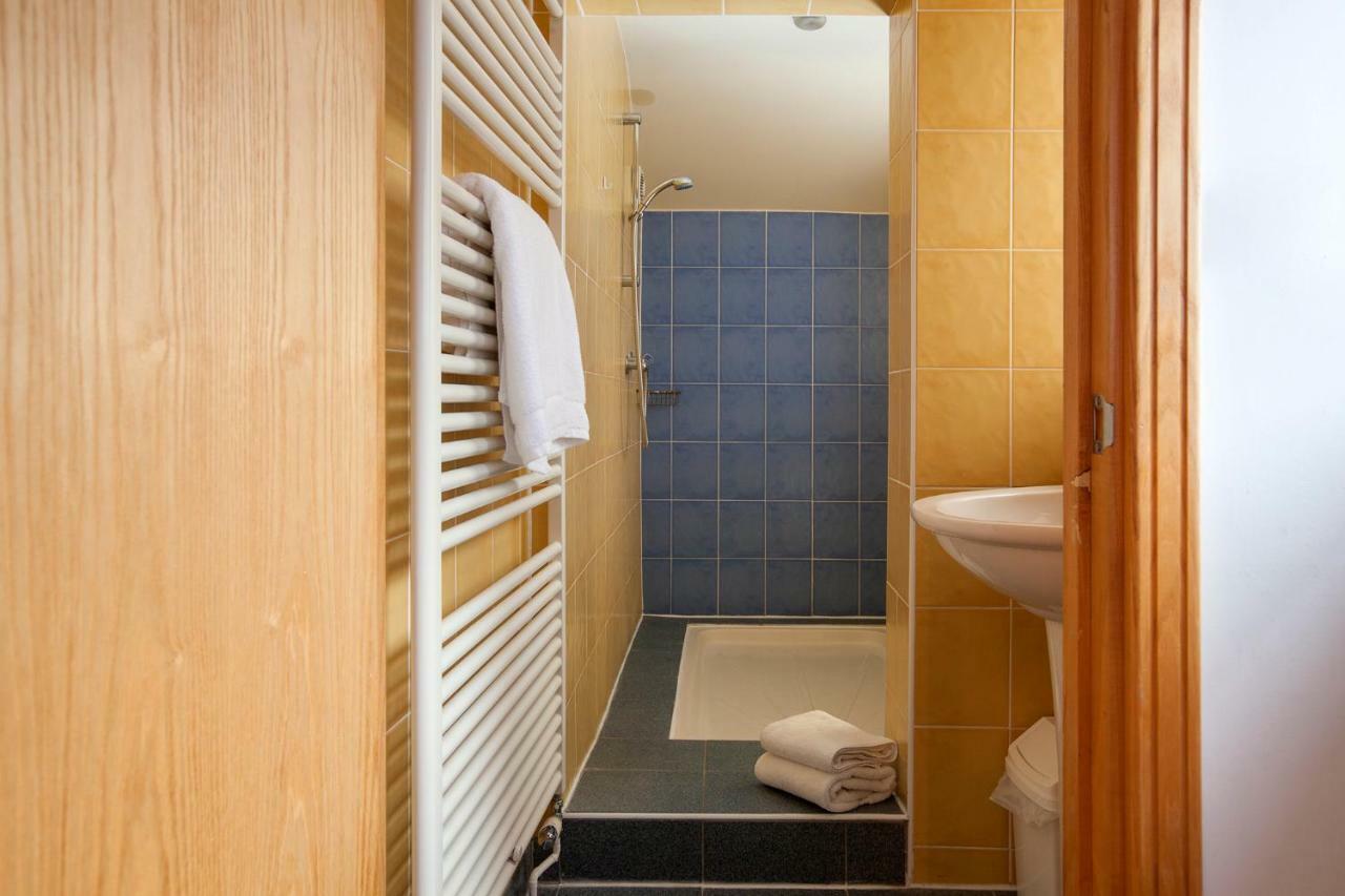 Bright Private - Peaceful Morden Location Appartamento